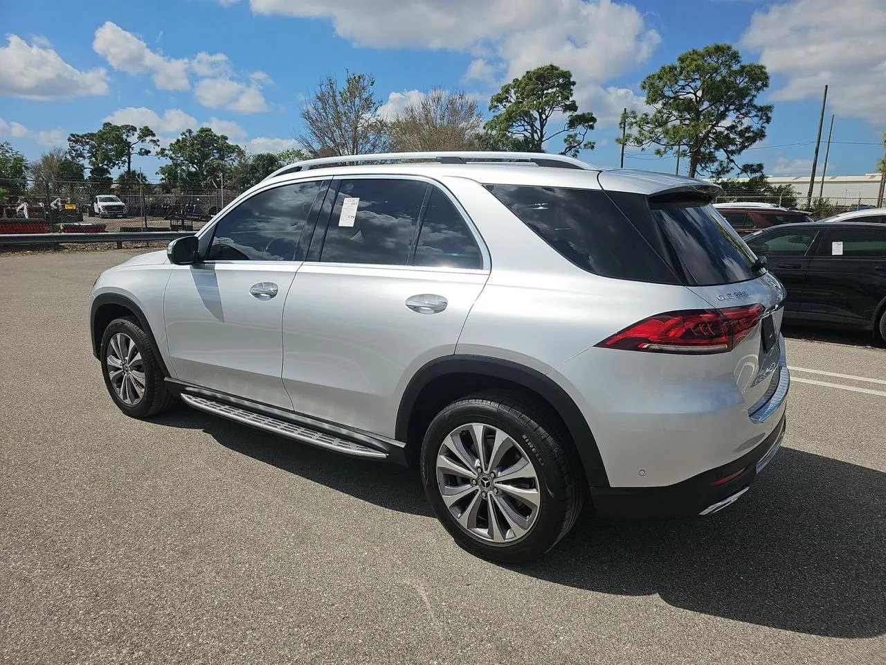 Mercedes-Benz GLE - фото 8