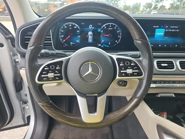 Mercedes-Benz GLE - фото 5