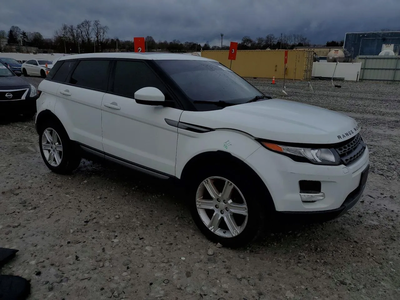 Land Rover Range Rover Evoque - фото 1
