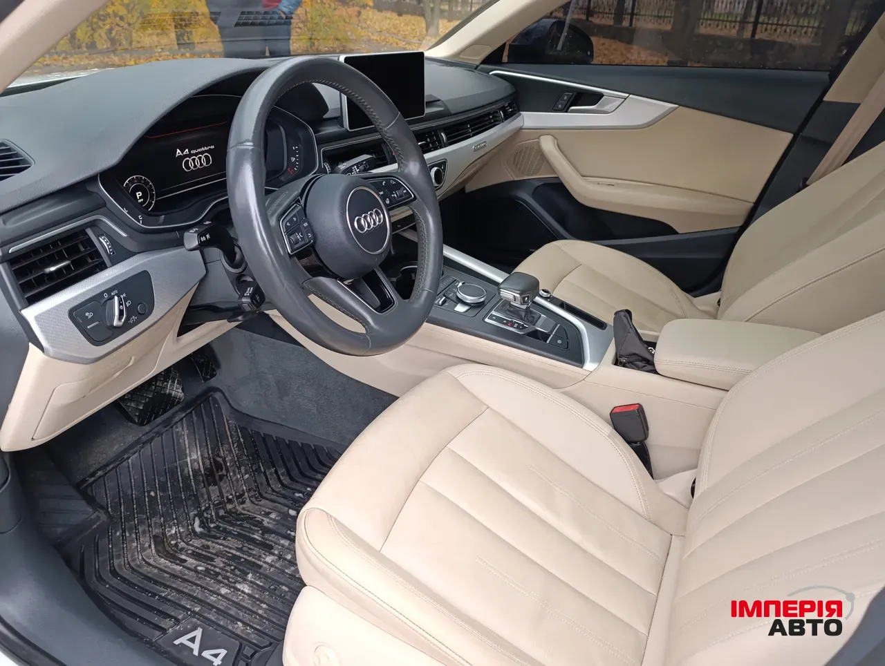 Audi A4 - фото 8