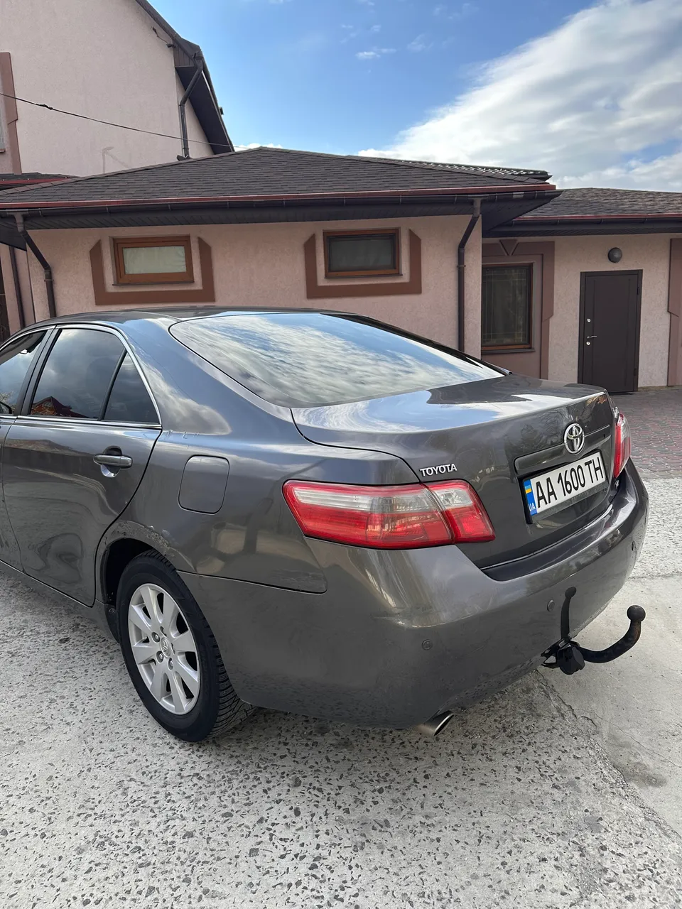 Toyota Camry - фото 12