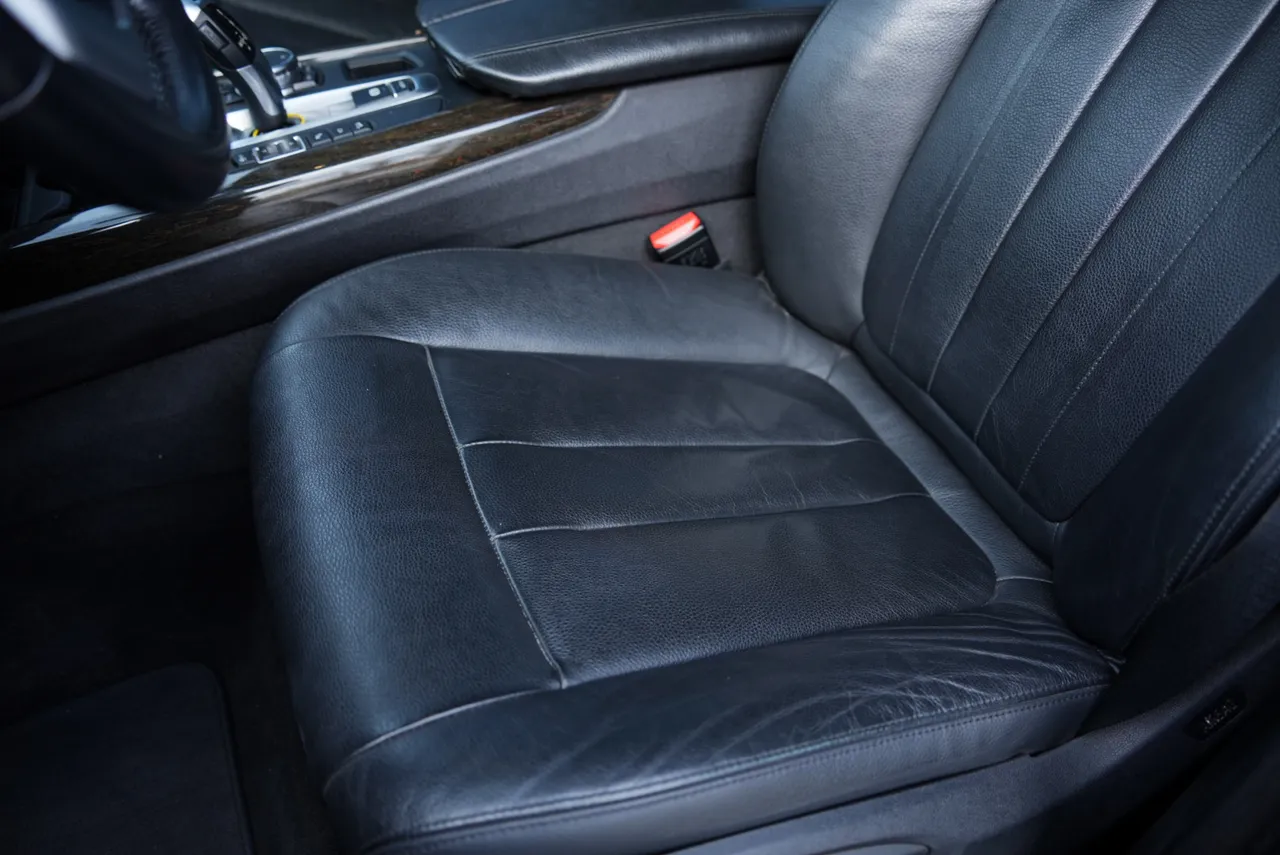 BMW X5 - фото 24