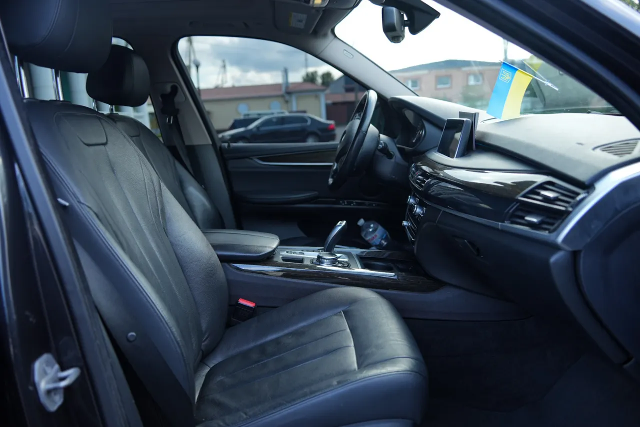 BMW X5 - фото 31