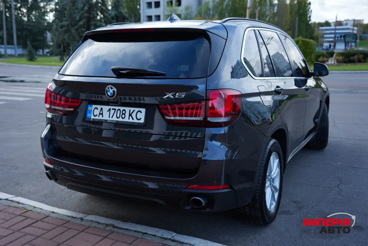 BMW X5 - фото 37