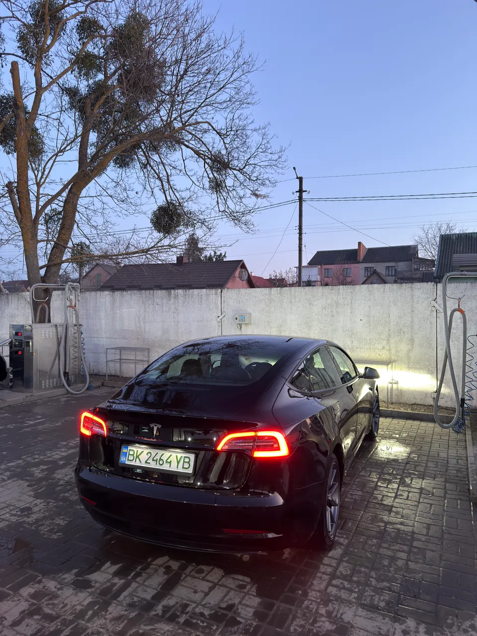 Tesla Model 3 - фото 6