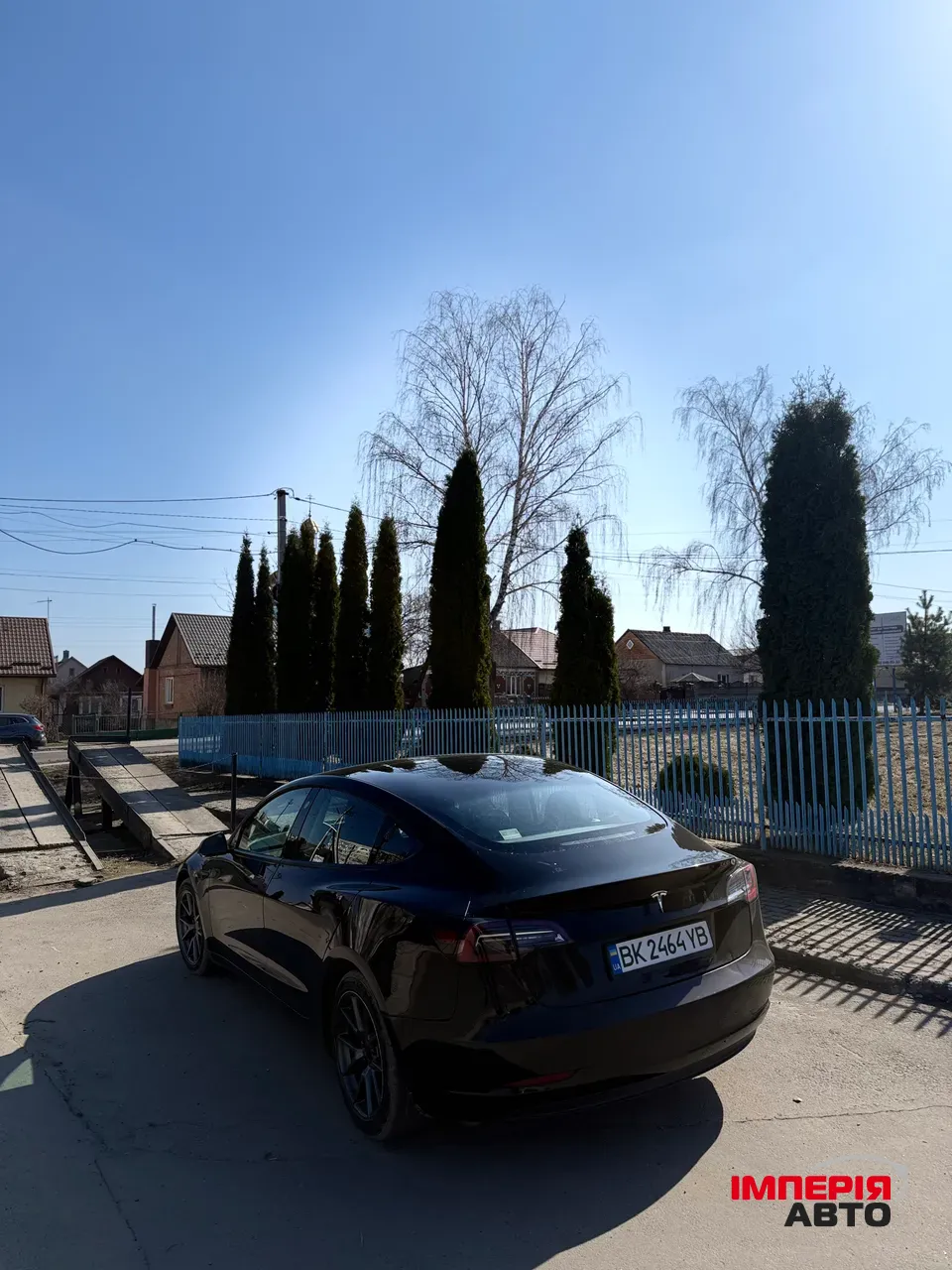 Tesla Model 3 - фото 5