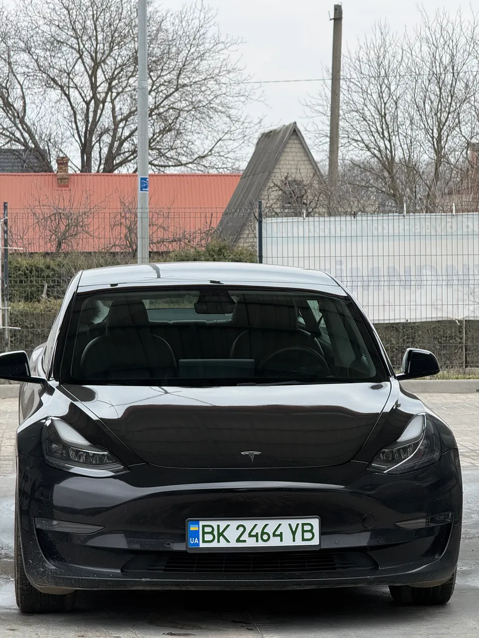 Tesla Model 3 - фото 3