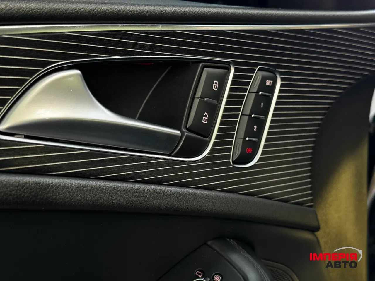 Audi A6 - фото 12