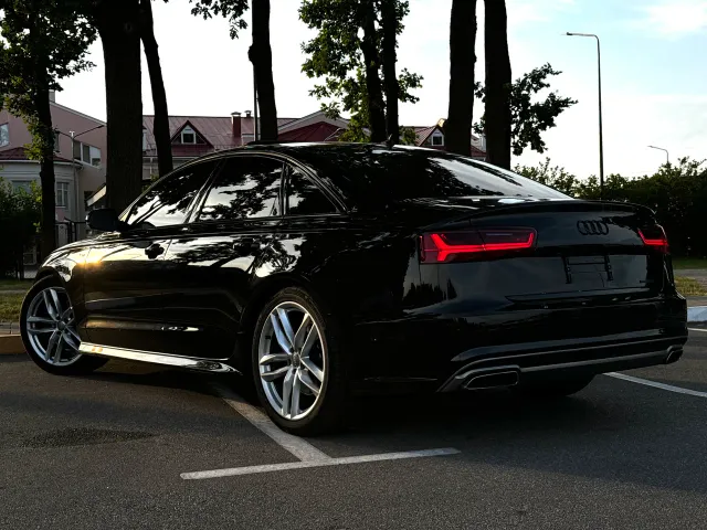 Audi A6 - фото 4