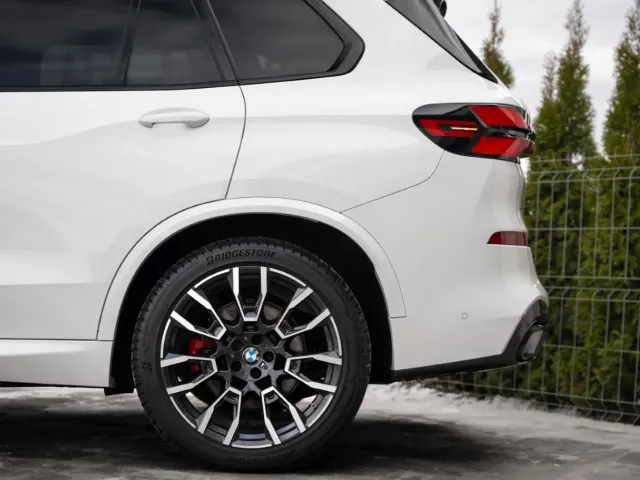 BMW X5 - фото 5