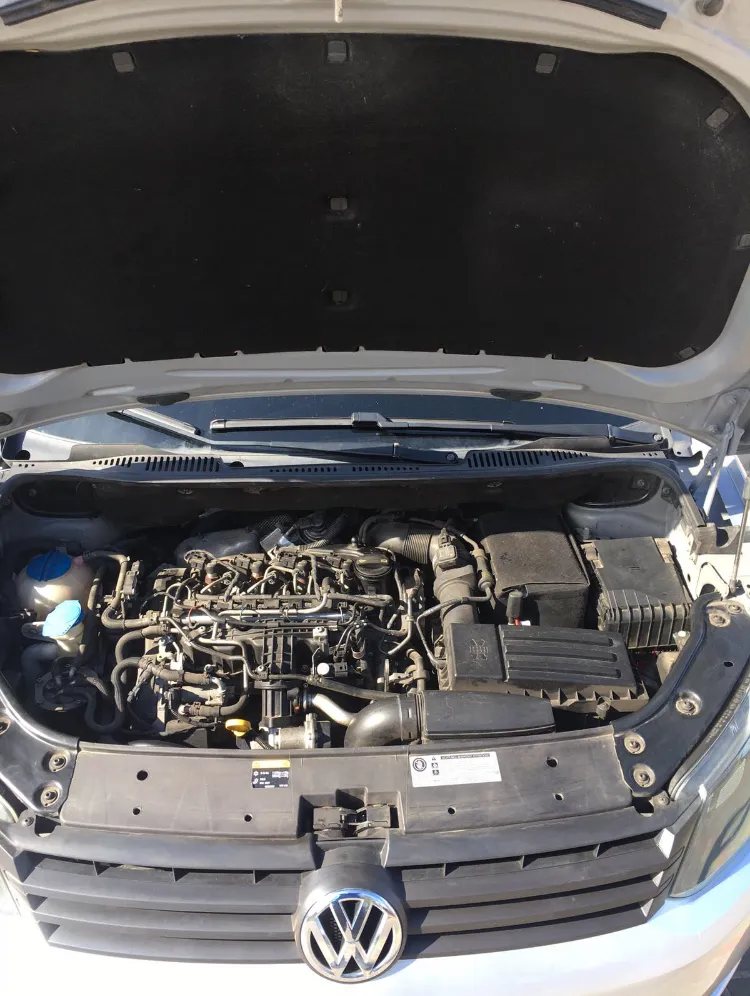 Volkswagen Caddy - фото 8