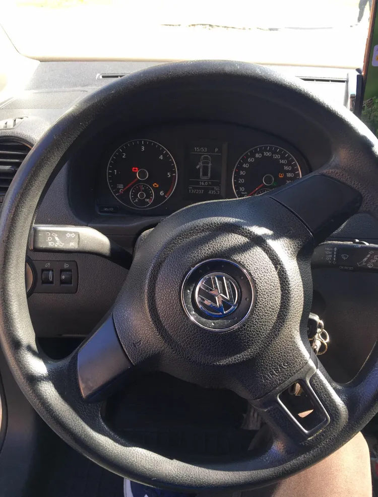 Volkswagen Caddy - фото 6