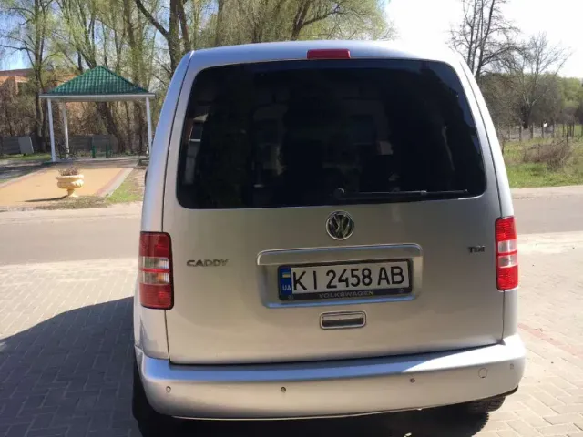 Volkswagen Caddy - фото 4