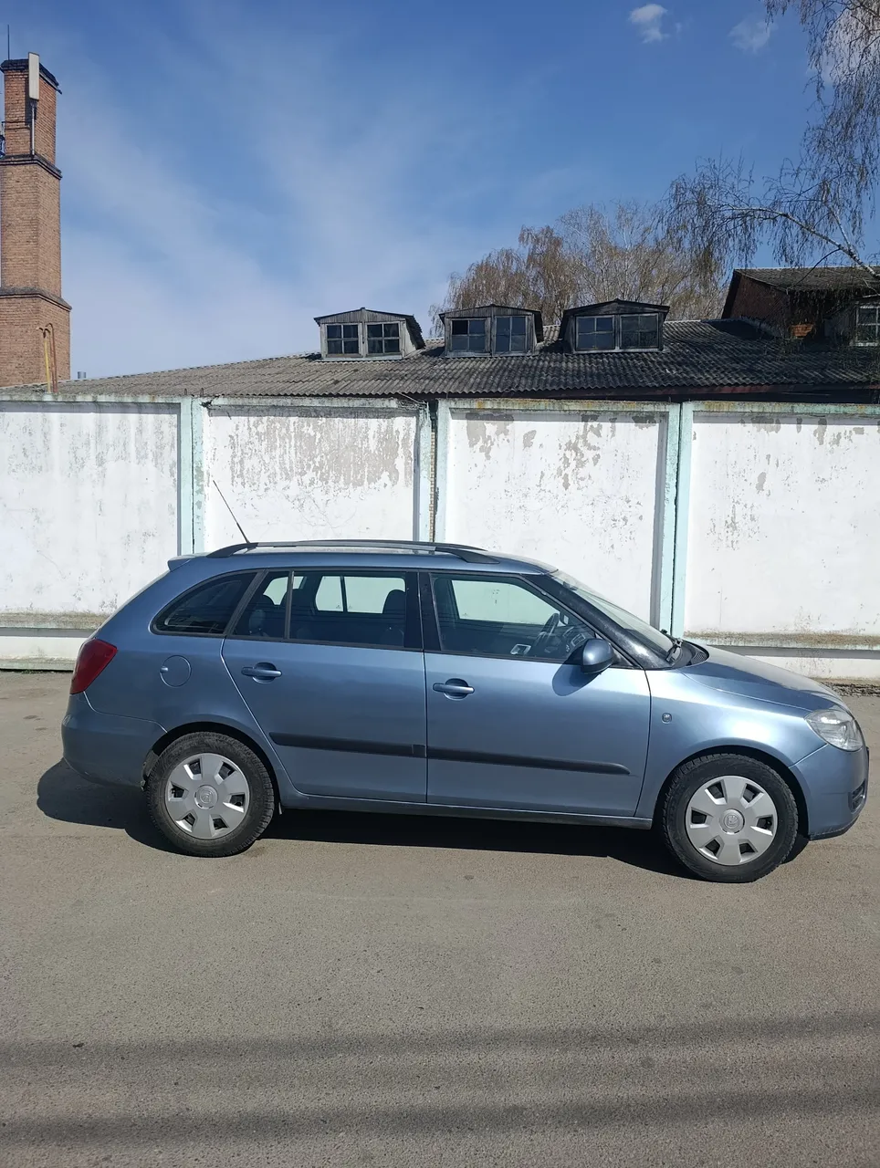 Skoda Fabia - фото 2