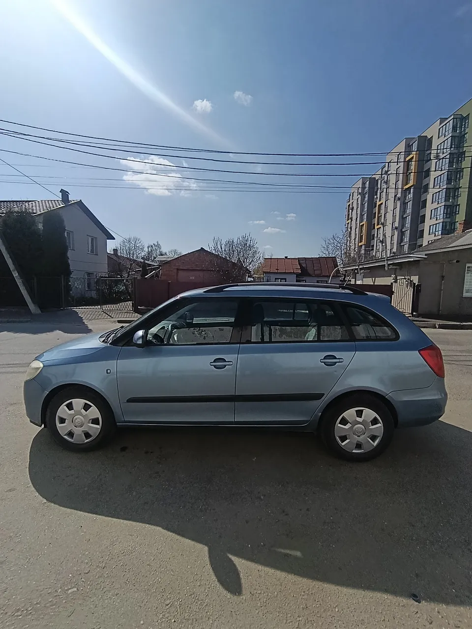 Skoda Fabia - фото 4