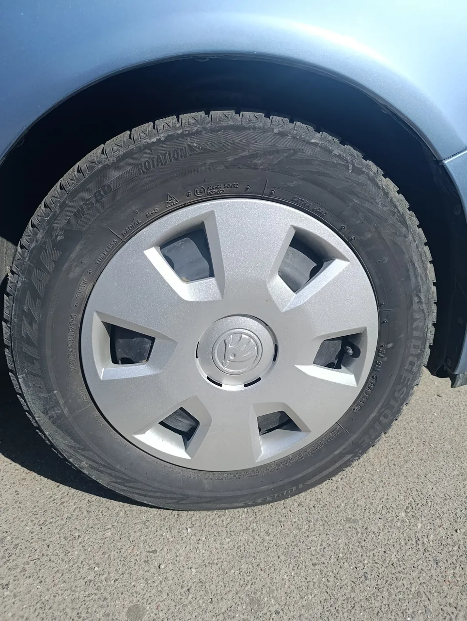 Skoda Fabia - фото 8