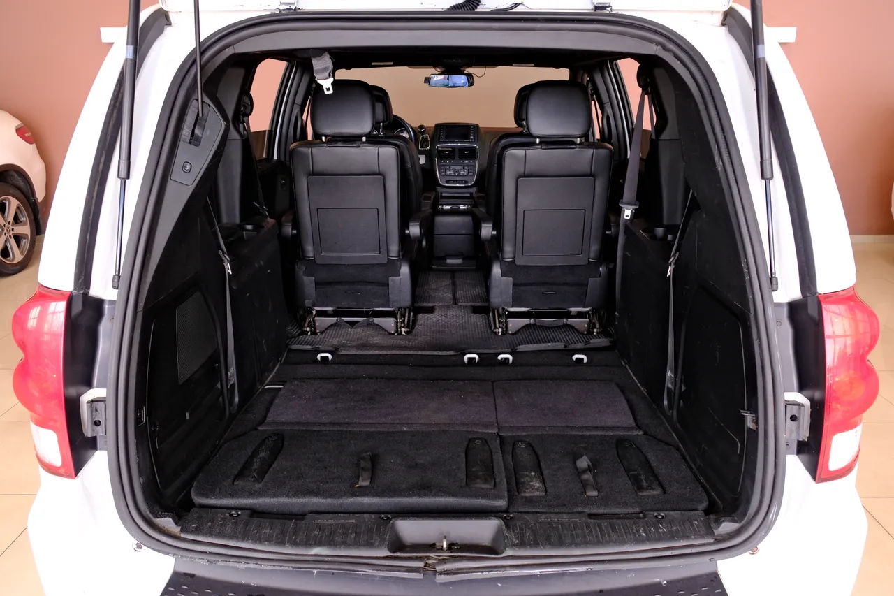 Dodge Caravan - фото 10