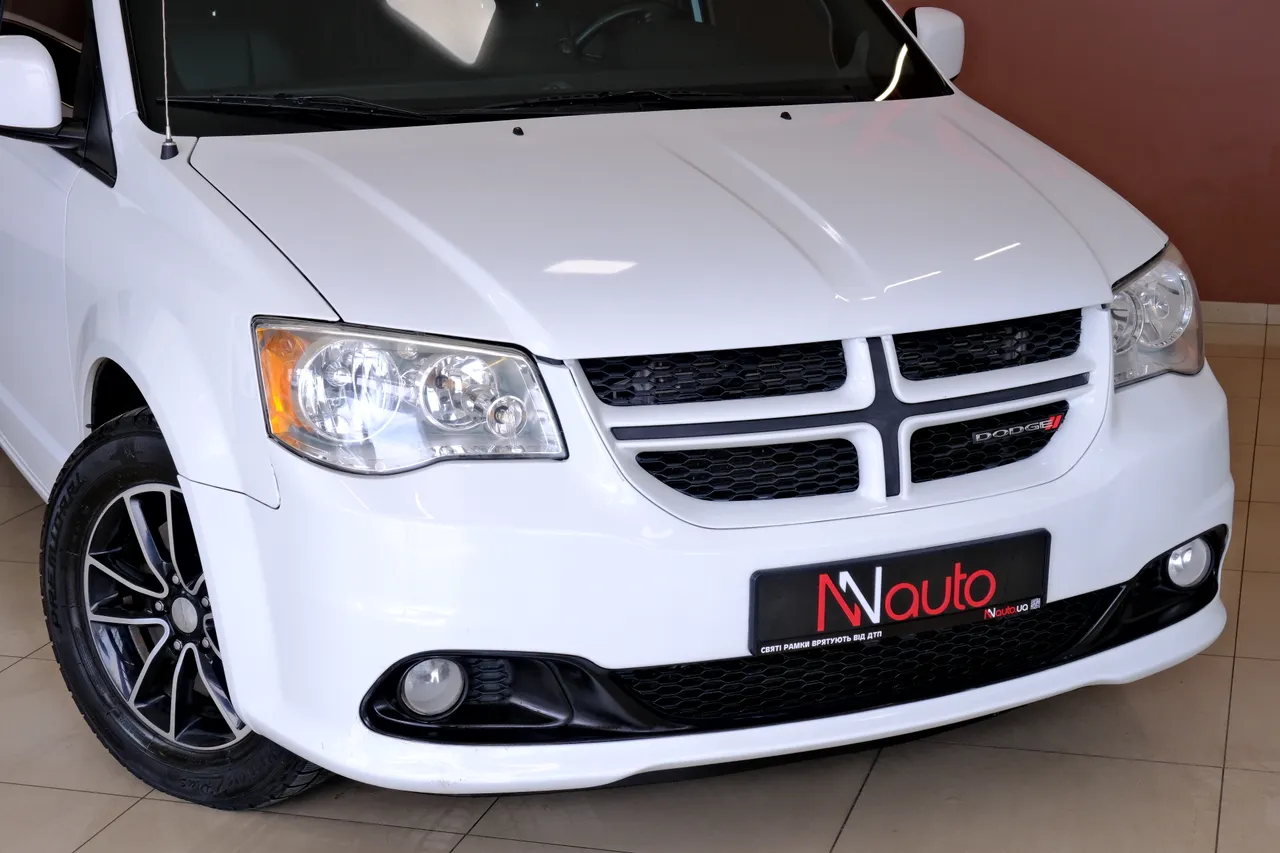 Dodge Caravan - фото 3