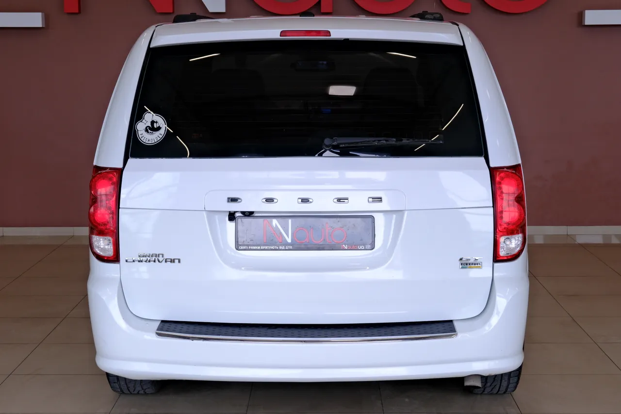Dodge Caravan - фото 6