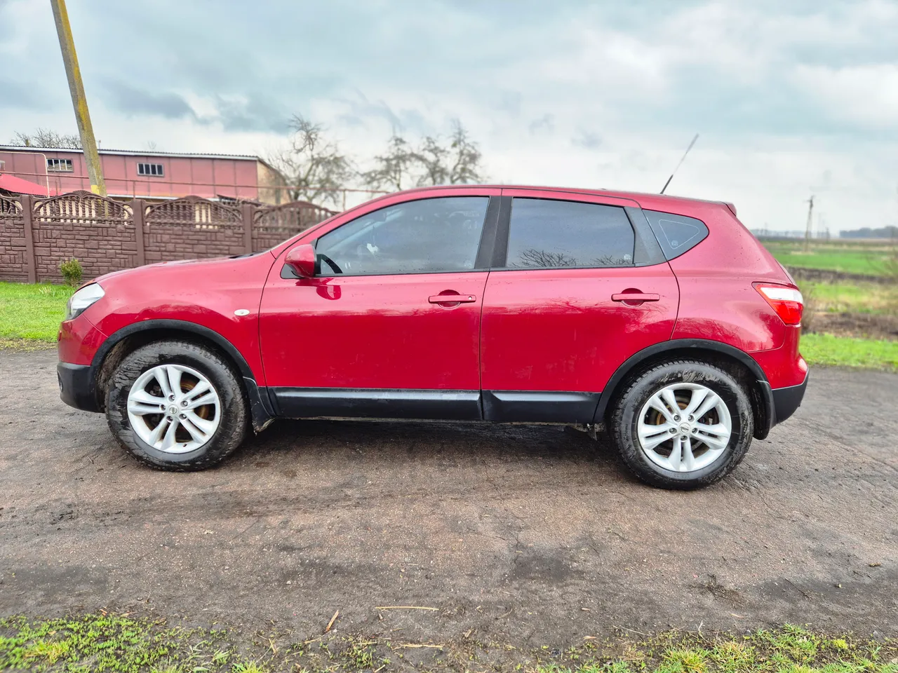 Nissan Qashqai - фото 10