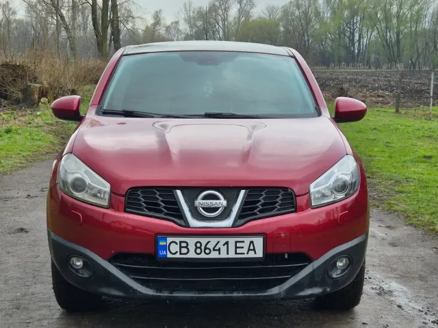 Nissan Qashqai - фото 1
