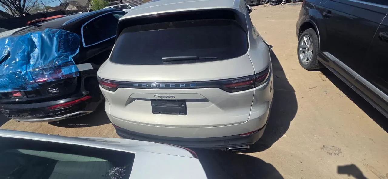 Porsche Cayenne - фото 9