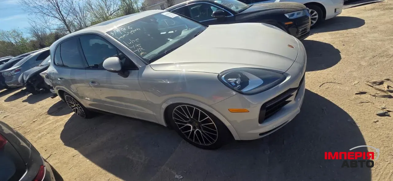 Porsche Cayenne - фото 2