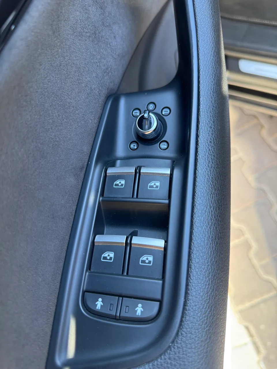 Audi Q7 - фото 36