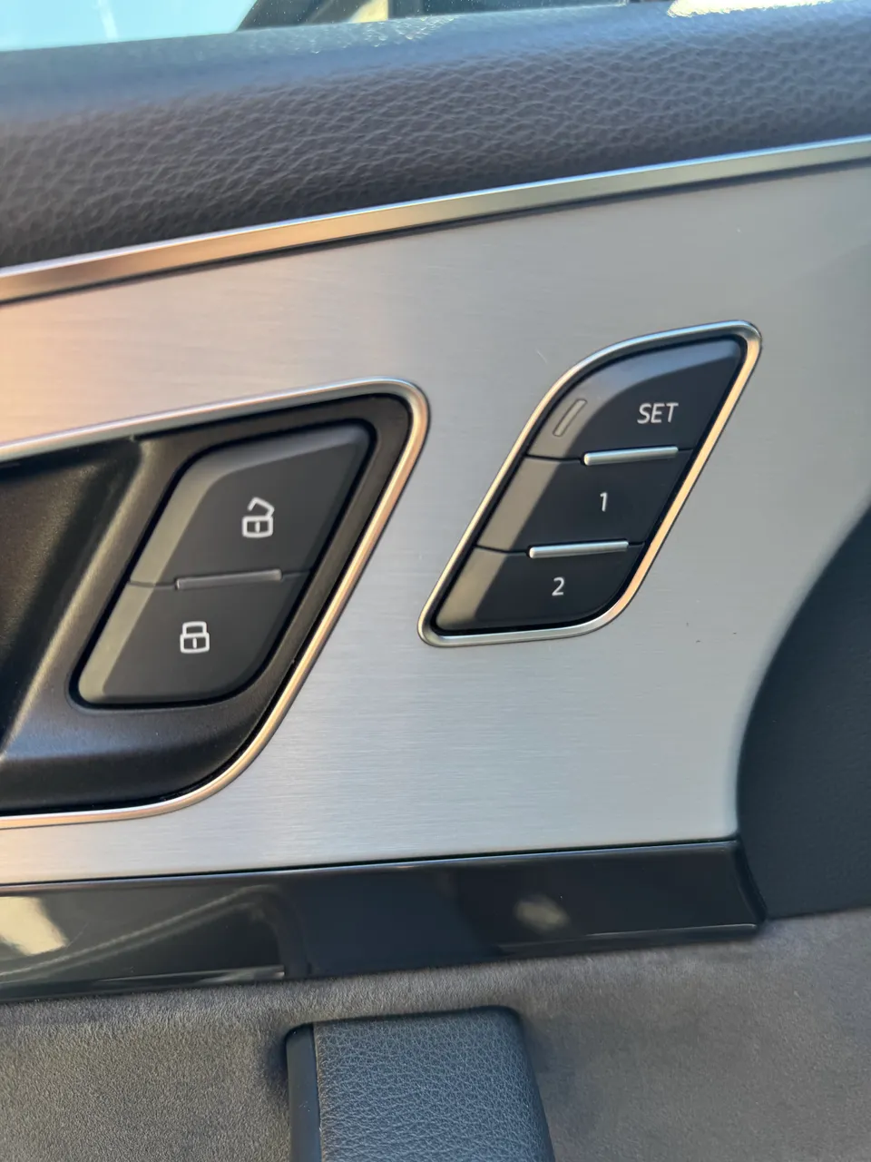 Audi Q7 - фото 39