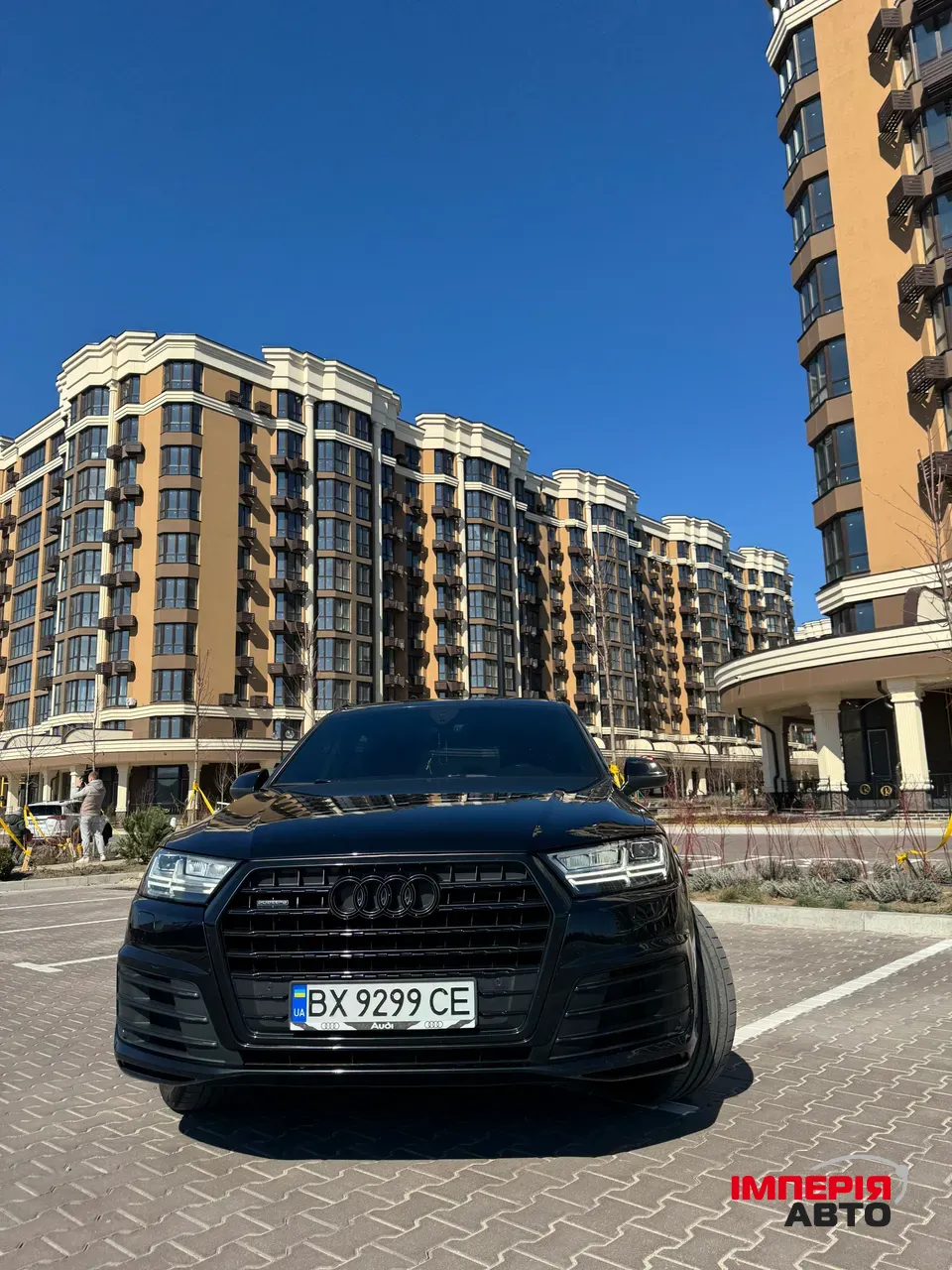 Audi Q7 - фото 2
