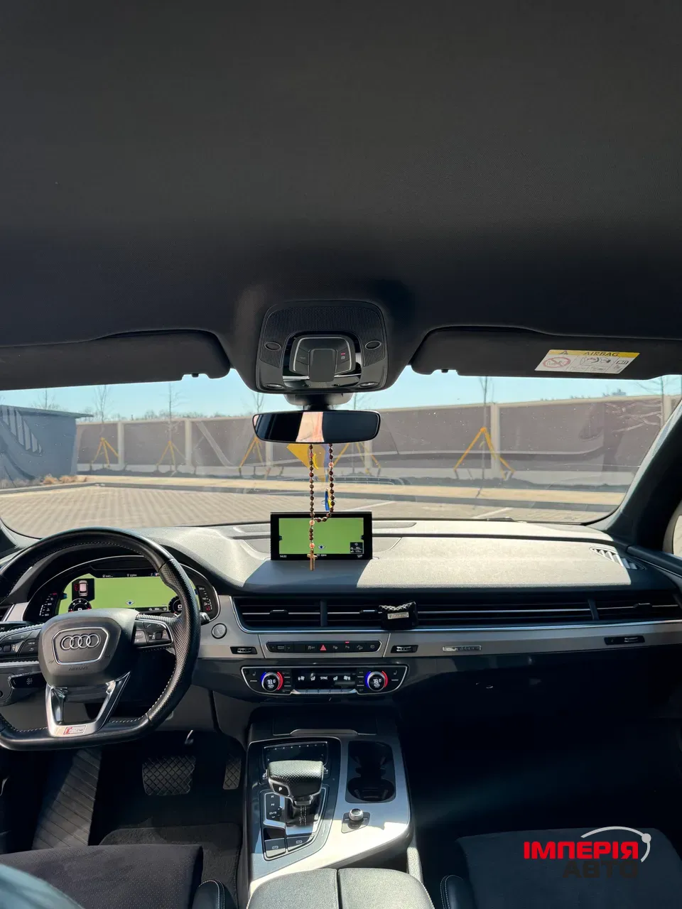 Audi Q7 - фото 25