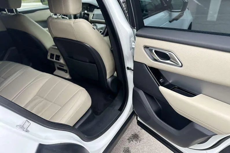 Land Rover Range Rover Velar - фото 17