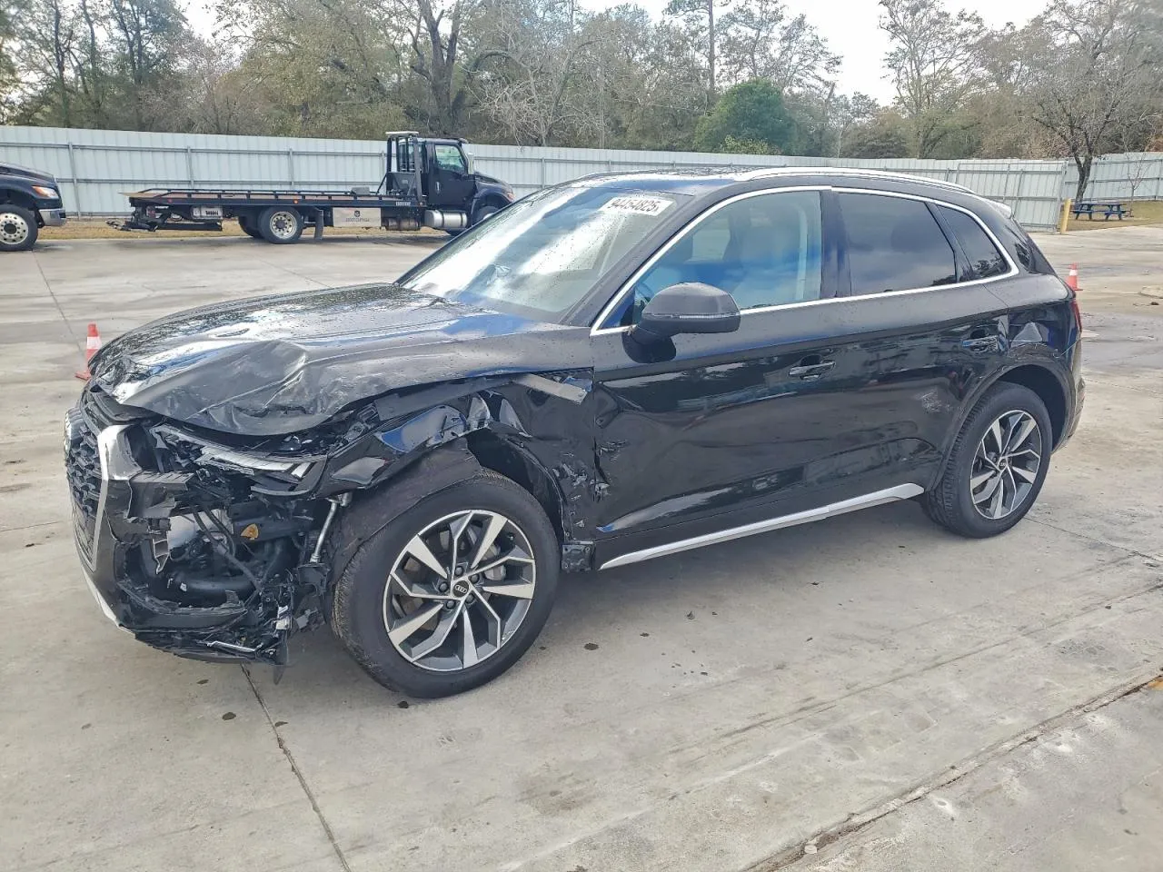 Audi Q5 - фото 1