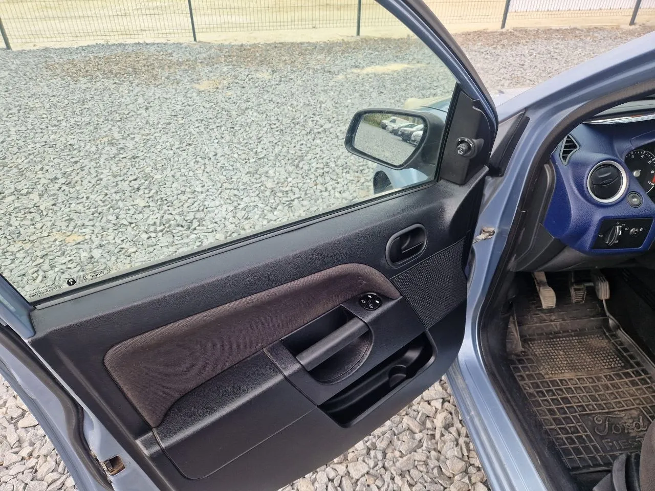 Ford Fiesta - фото 16