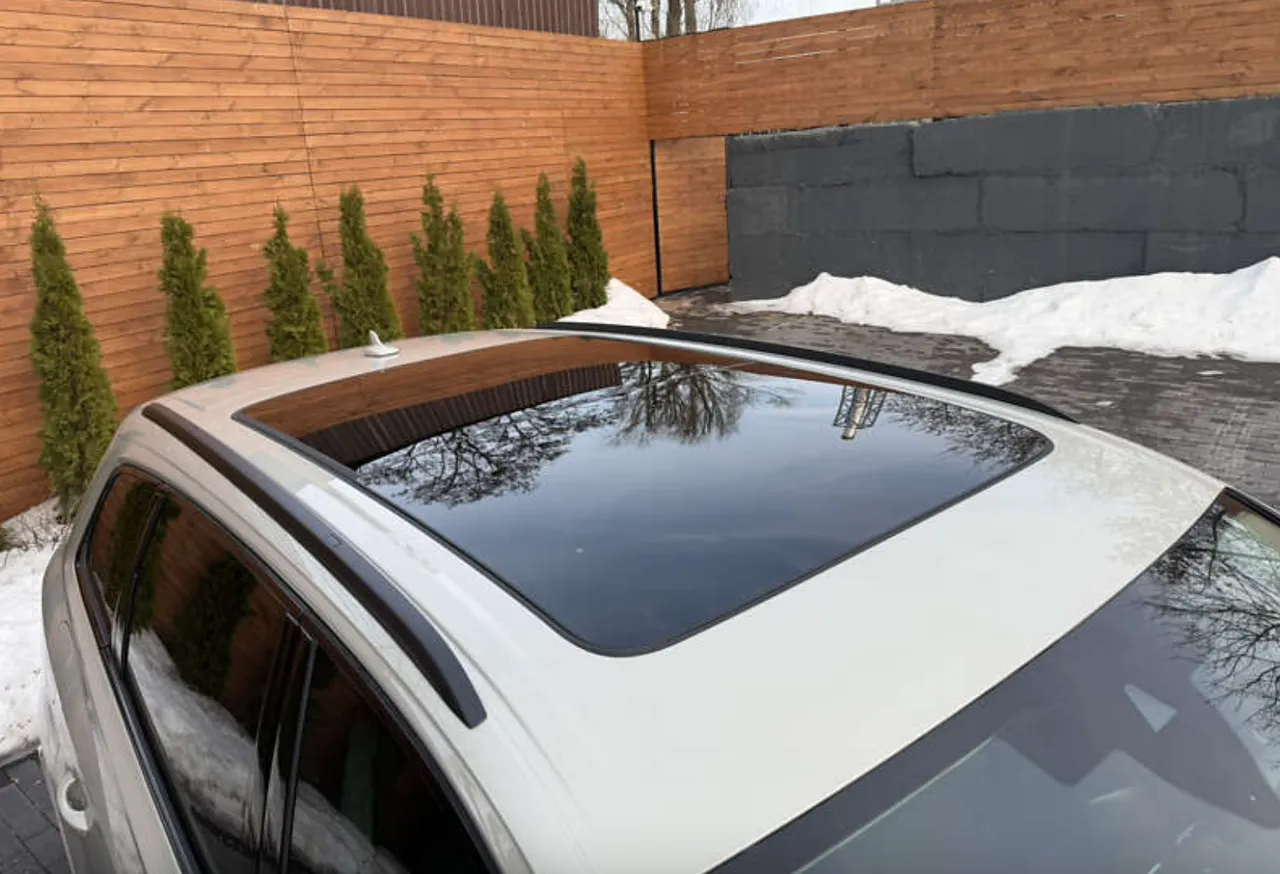 Audi Q7 - фото 8