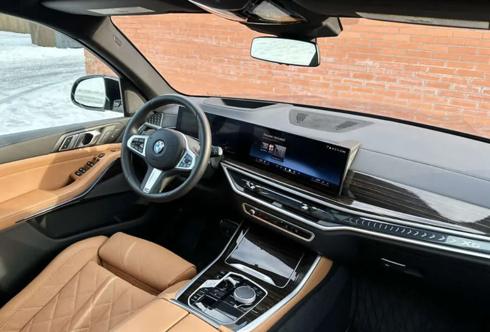 BMW X5 - фото 6