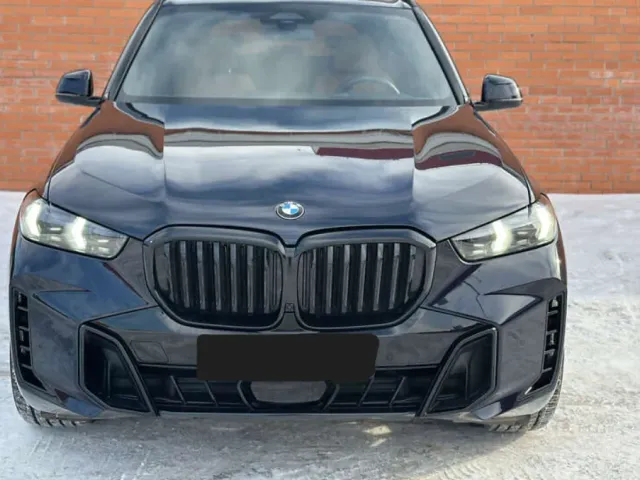 BMW X5 - фото 1