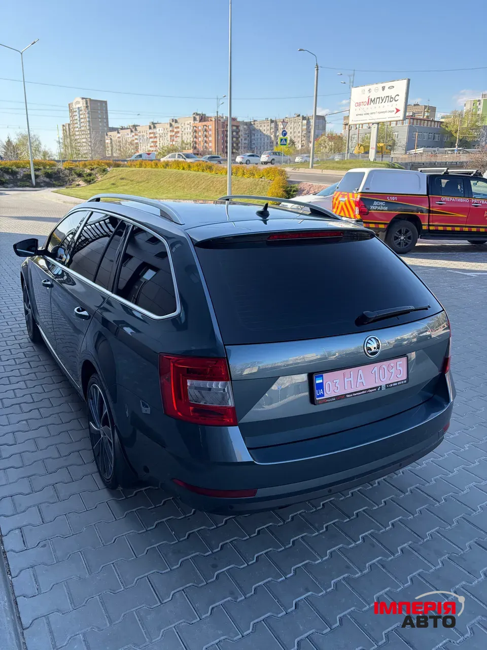 Skoda Octavia - фото 4