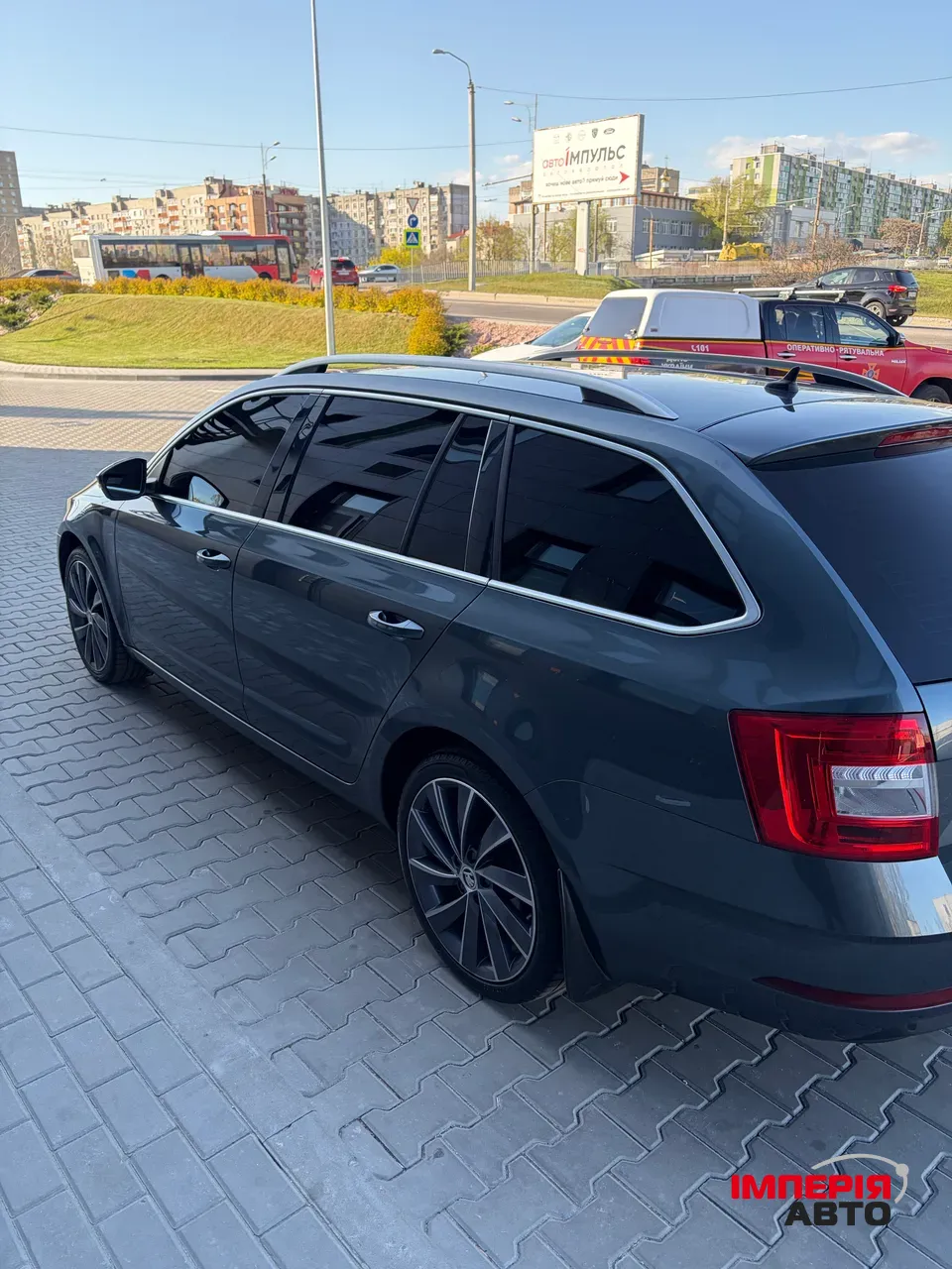 Skoda Octavia - фото 2
