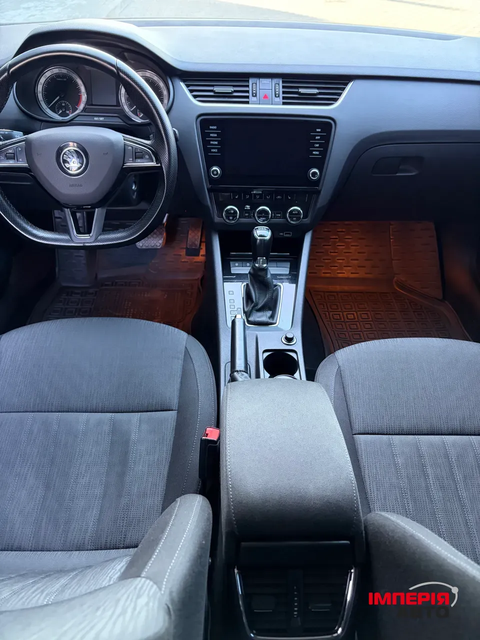 Skoda Octavia - фото 15