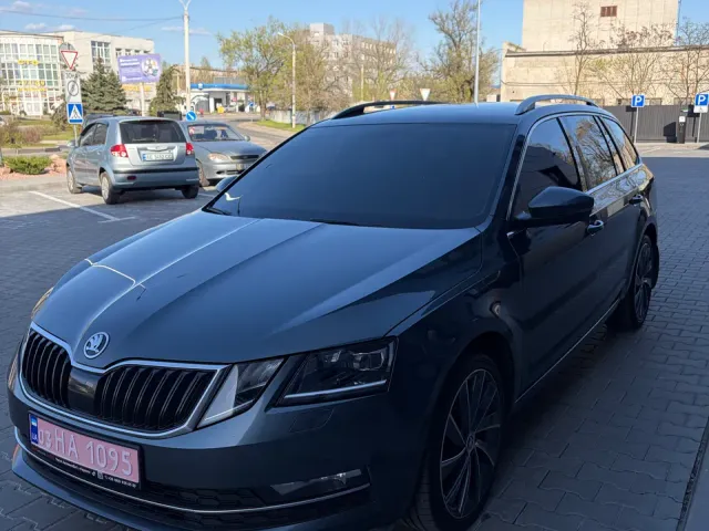 Skoda Octavia - фото 1