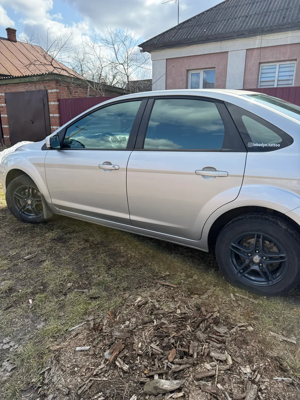 Ford Focus - фото 2