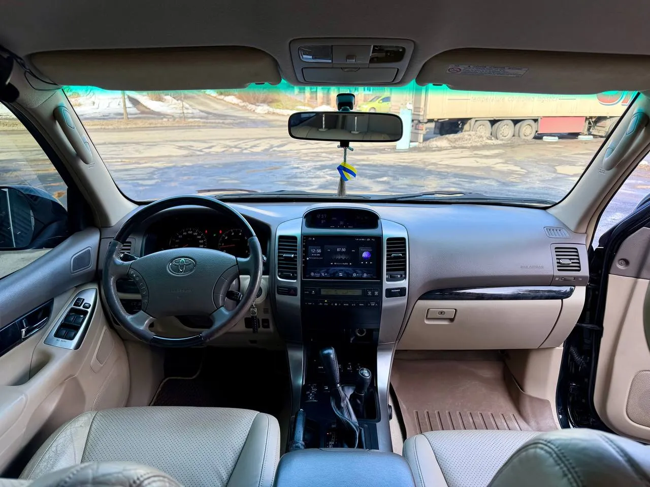 Toyota Land Cruiser Prado - фото 13