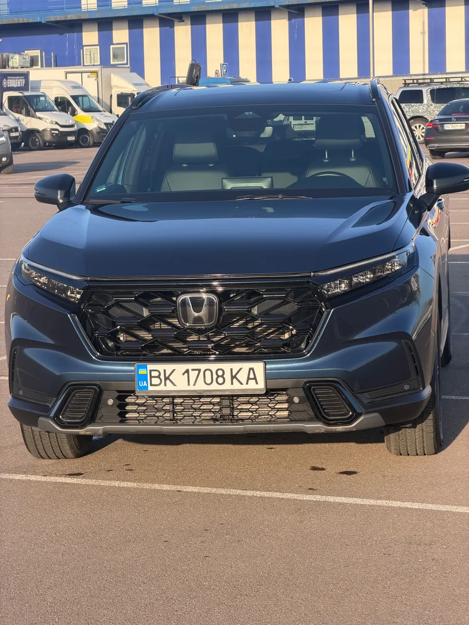 Honda CR-V - фото 1