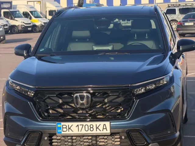 Honda CR-V - фото 1