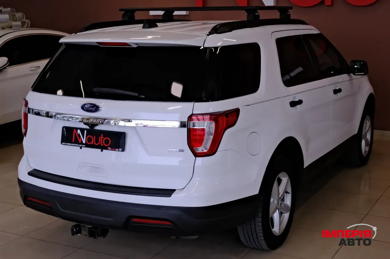 Ford Explorer - фото 5