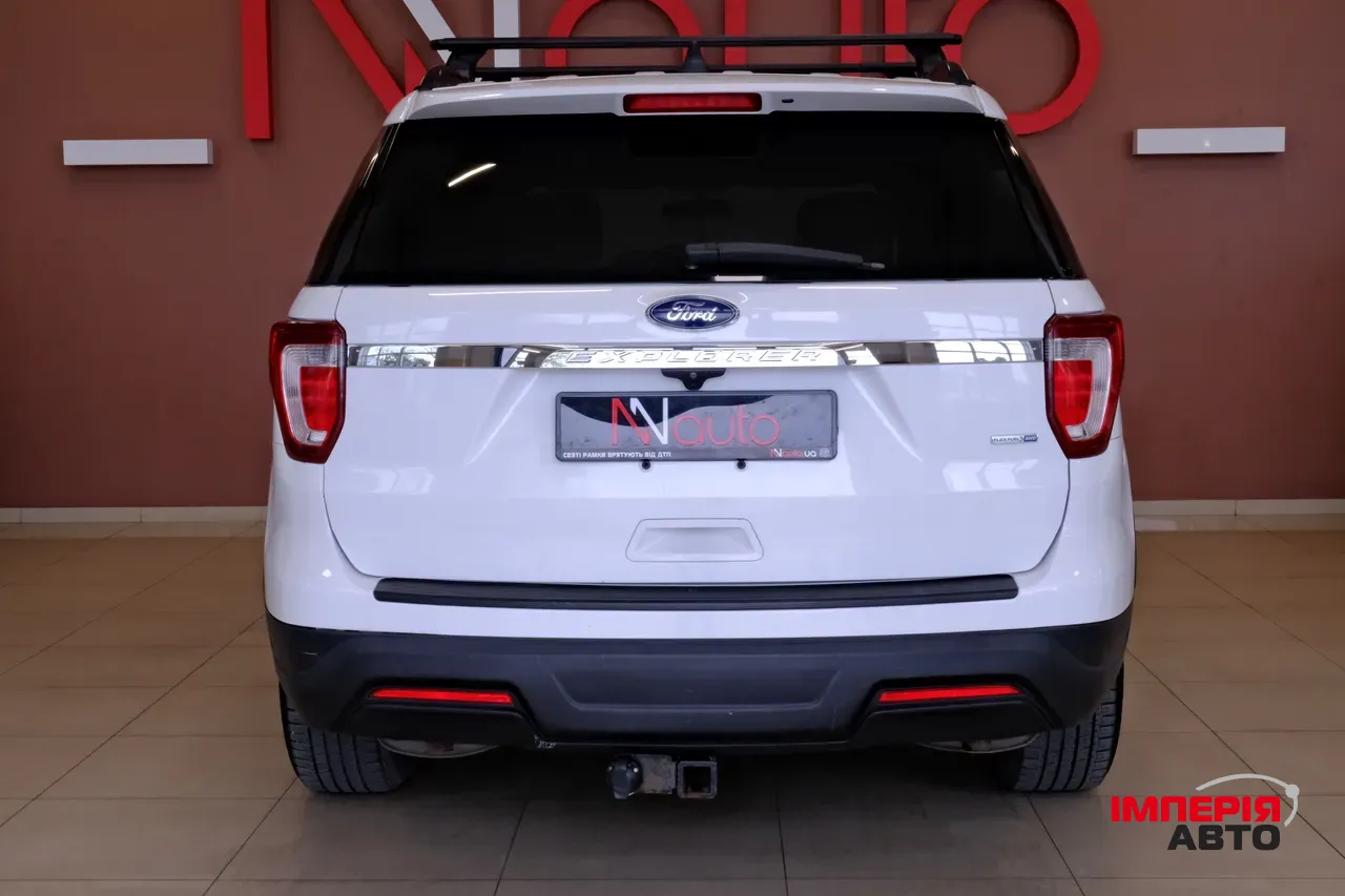 Ford Explorer - фото 6