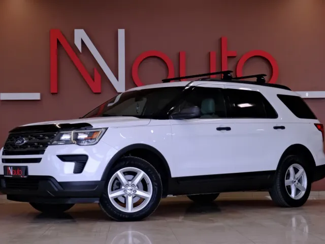 Ford Explorer - фото 1