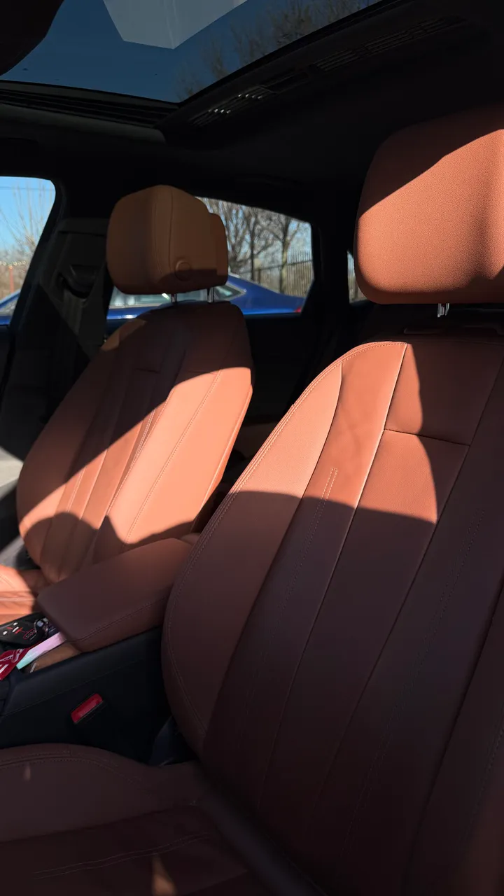 Audi A4 - фото 12