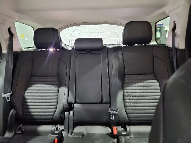 Land Rover Discovery Sport - фото 8